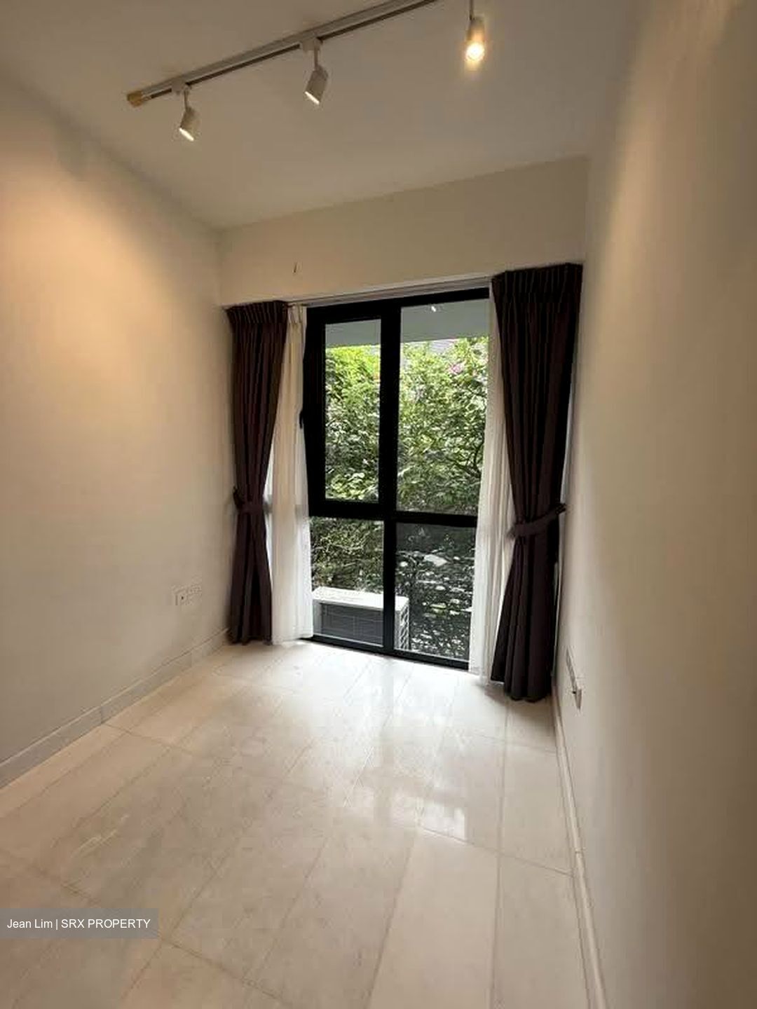One Duchess (D10), Apartment #637549651